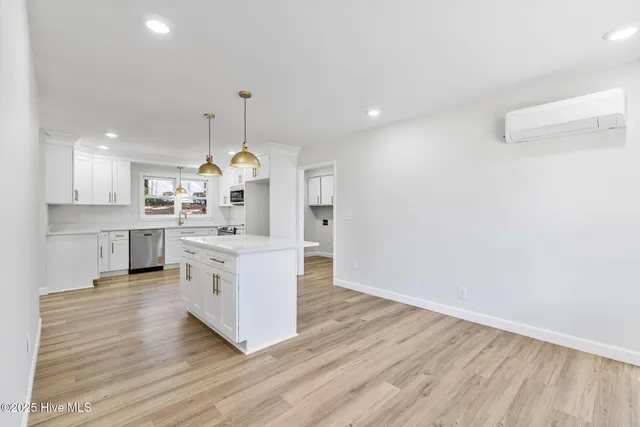 $423,700 | 1408 Edgebrook Drive, Garner, NC 27529