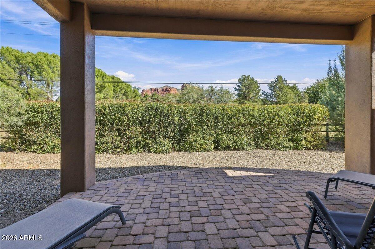 105 Regan Road Sedona, AZ 86351 - Photo 23 of 26 30-Patio