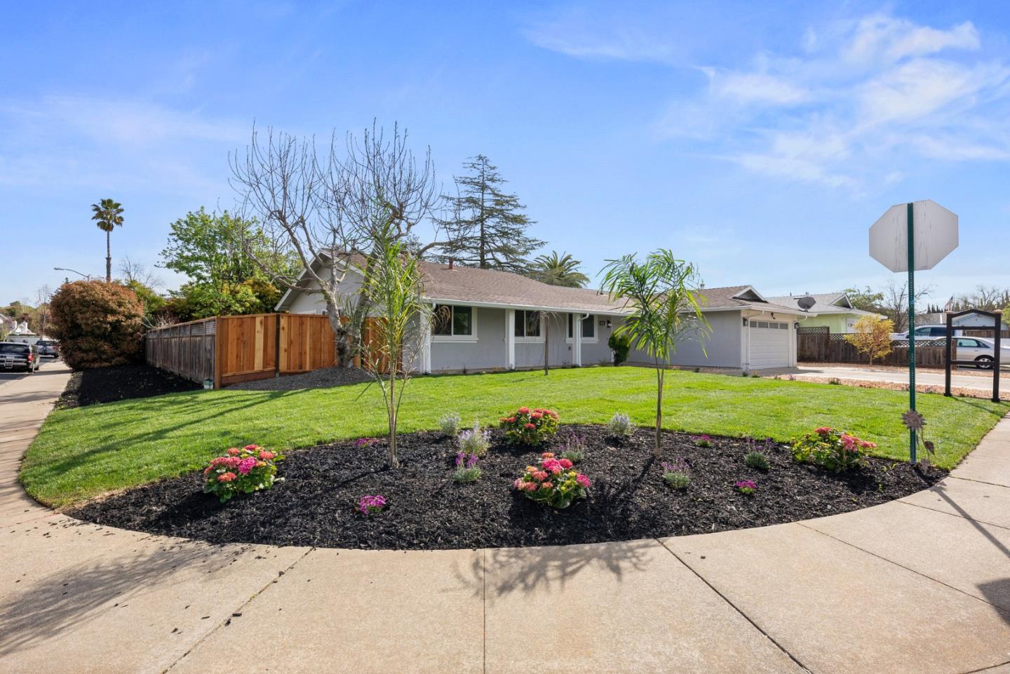 2426 Regent Road Livermore, CA 94550 - Photo 3 of 26 Gallery Image 3