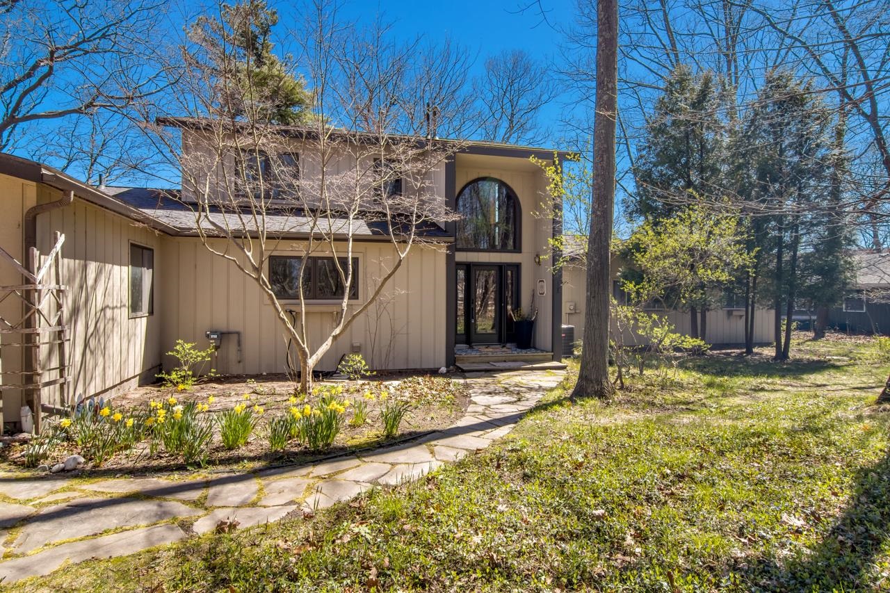 16643 Starke Road Arcadia, MI 49613 - Photo 6 of 41