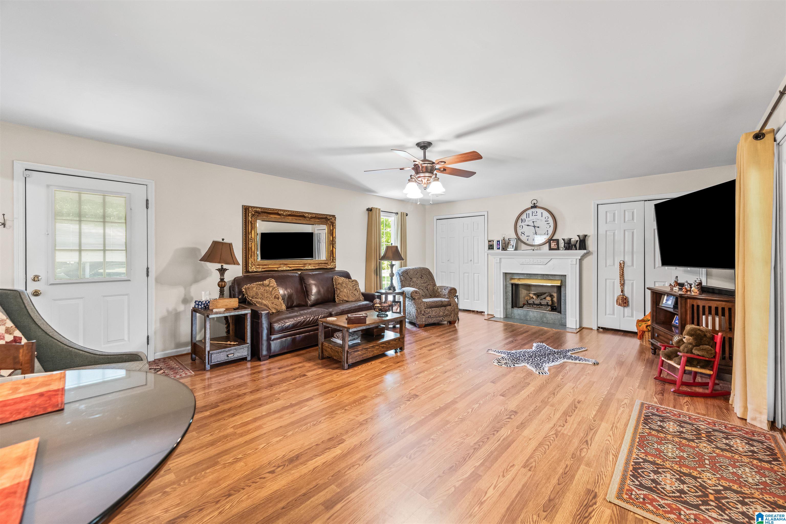 1530 Warner Loop Road Birmingham, AL 35214 - Photo 2 of 35