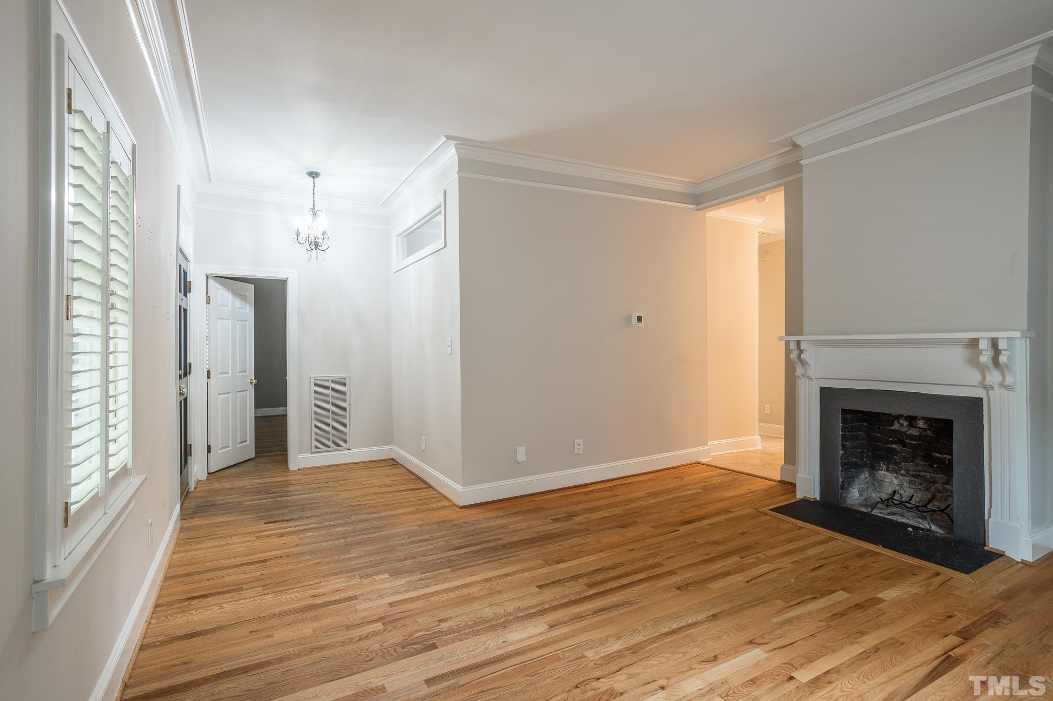 808 Brooklyn Street Raleigh, NC 27605 - Photo 11 of 29 Gallery Image 11