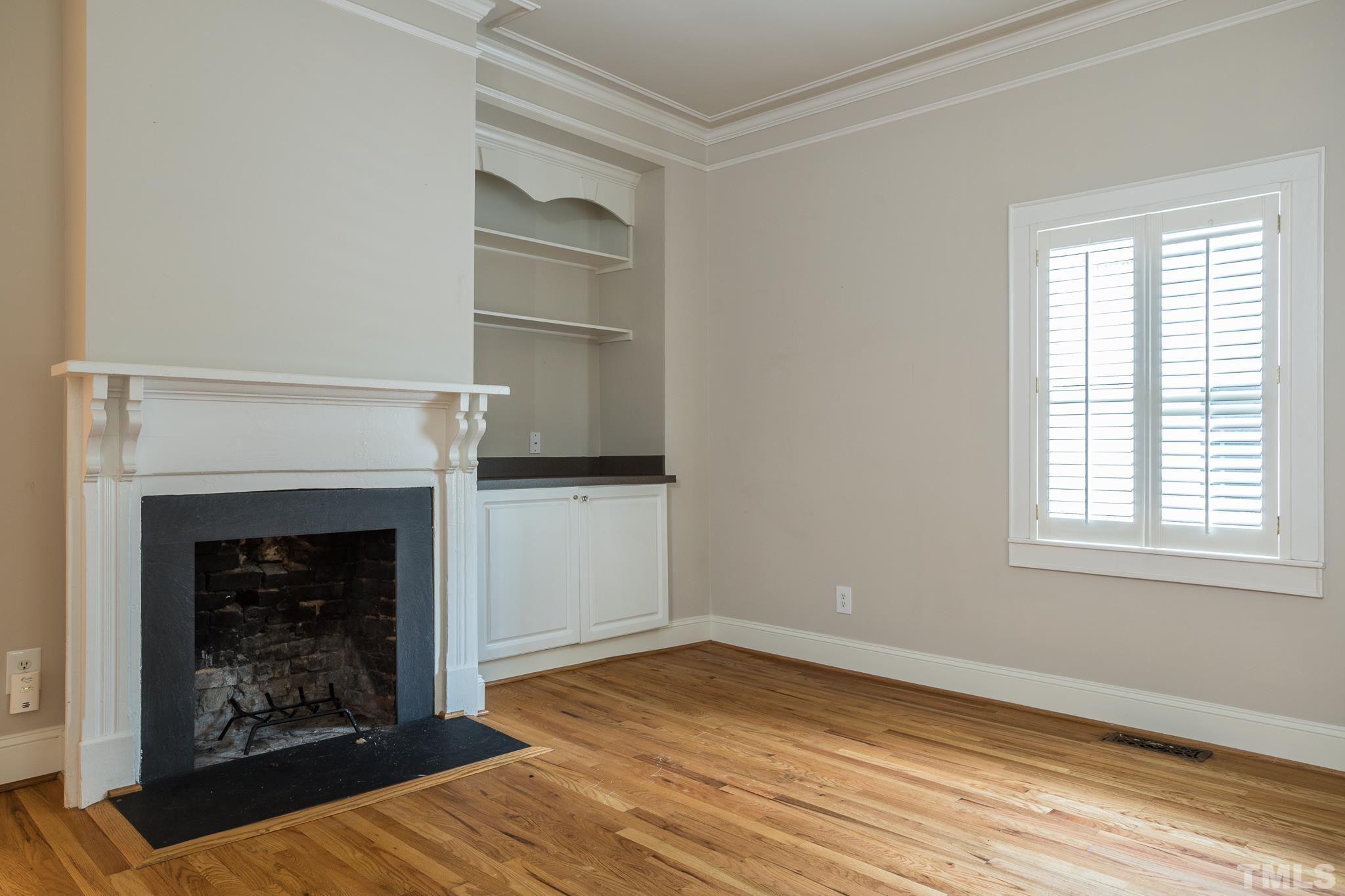 808 Brooklyn Street Raleigh, NC 27605 - Photo 14 of 29 Gallery Image 14
