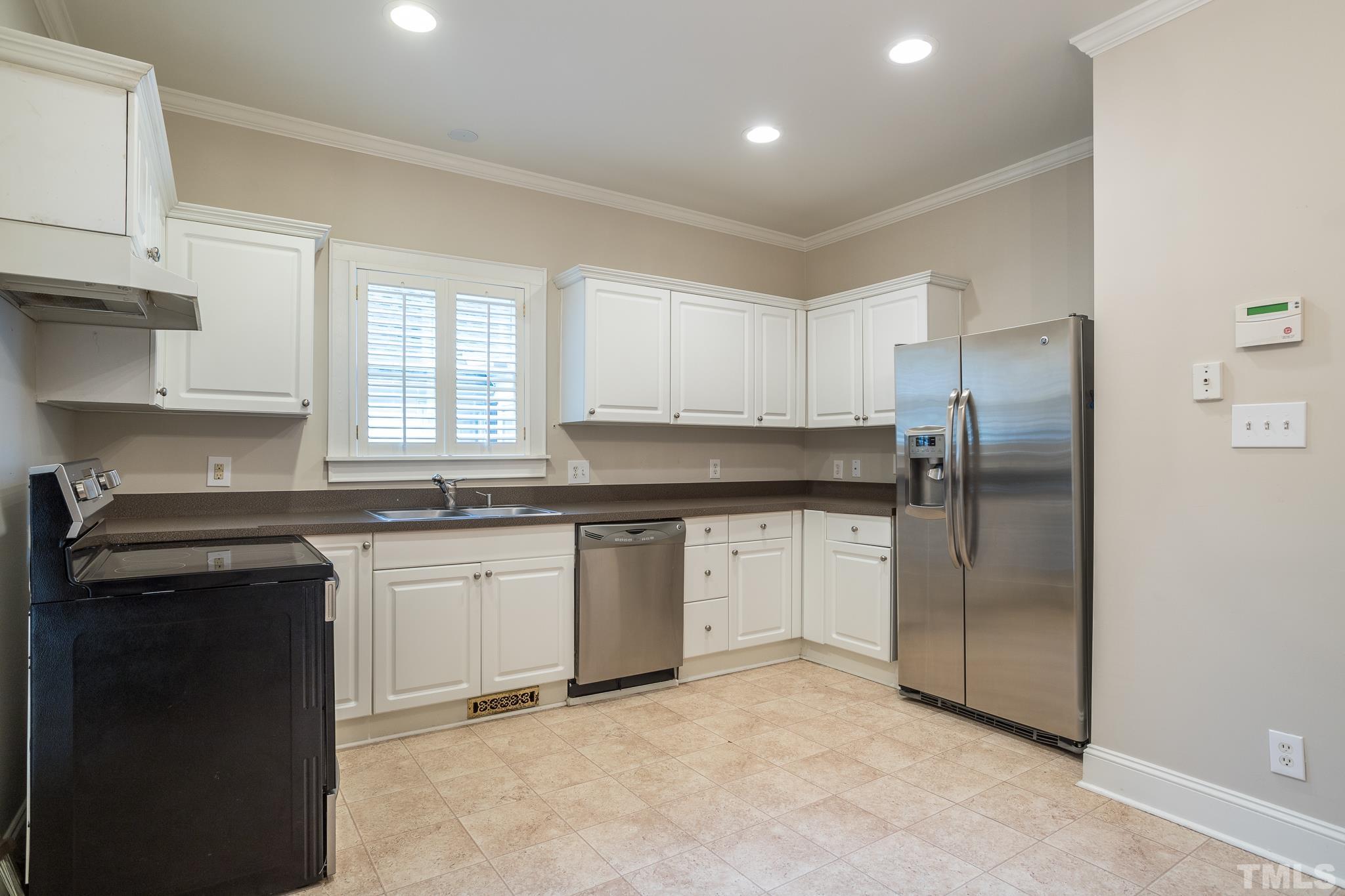 808 Brooklyn Street Raleigh, NC 27605 - Photo 17 of 29 Gallery Image 17