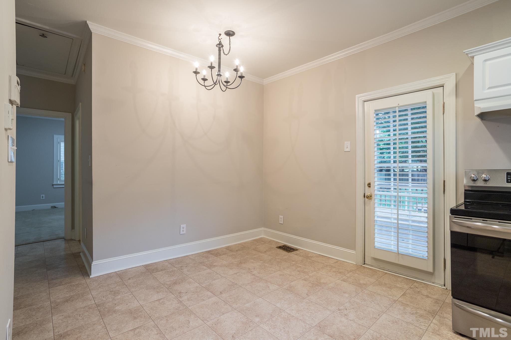 808 Brooklyn Street Raleigh, NC 27605 - Photo 20 of 29 Gallery Image 20