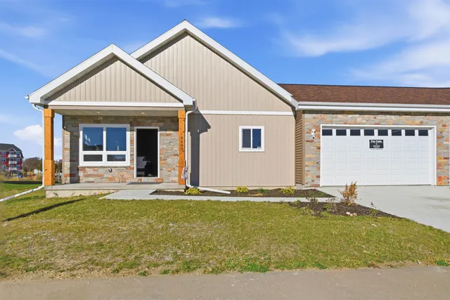 $549,900 | 6683 Warner Farm Drive, DeForest, WI 53532