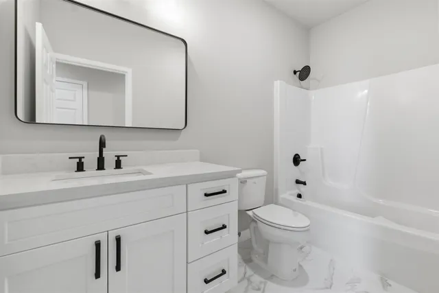 $549,900 | 6683 Warner Farm Drive, DeForest, WI 53532