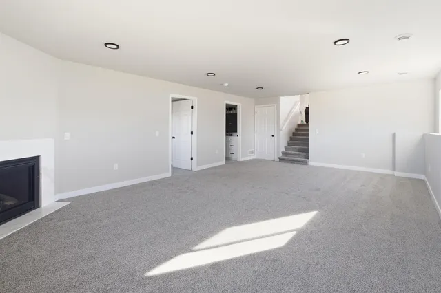 $549,900 | 6683 Warner Farm Drive, DeForest, WI 53532