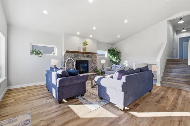 $549,900 | 6683 Warner Farm Drive, DeForest, WI 53532