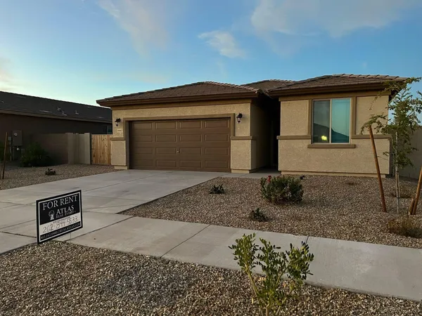 $2,245 | 18660 West Robin Lane, Surprise, AZ 85387