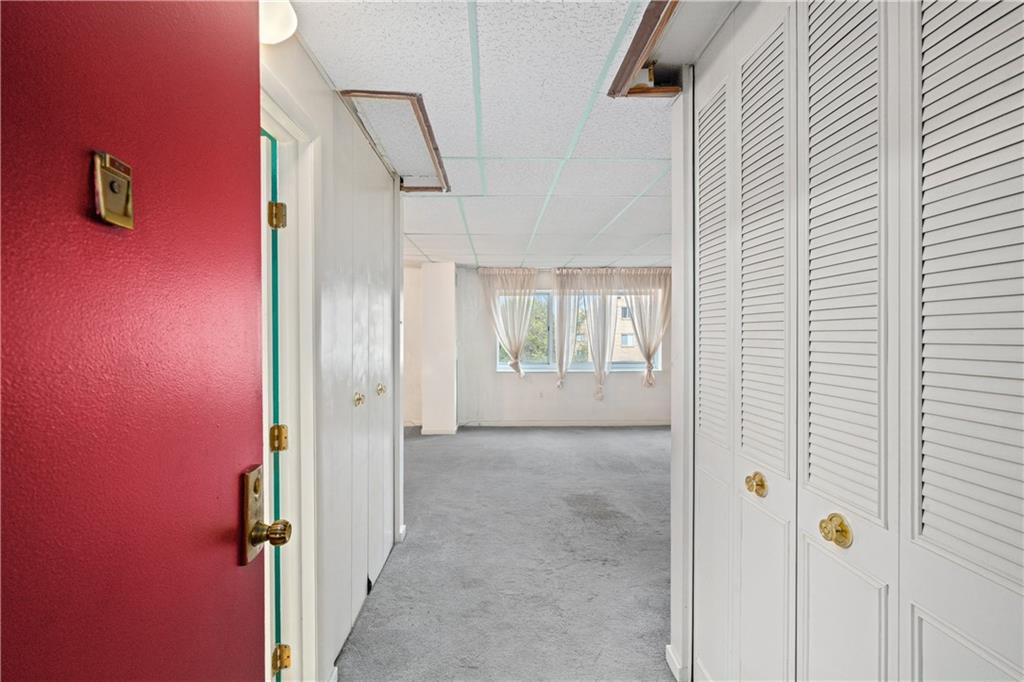 5 Bayard Road, Unit 714 Pittsburgh, PA 15213 - Photo 15 of 25 Condo Entryway