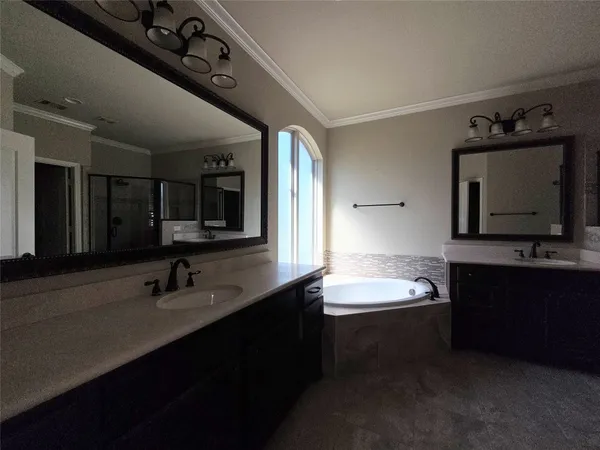 $2,900 | 14 Jonquil Place, Tomball, TX 77375