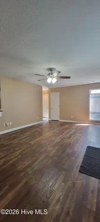 $1,400 | 105 Sunshine Lane, Unit A, Winterville, NC 28590