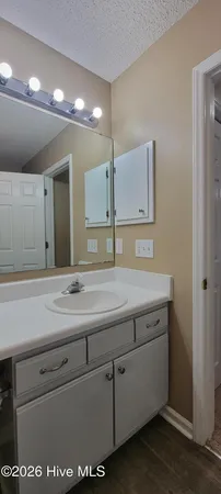 $1,400 | 105 Sunshine Lane, Unit A, Winterville, NC 28590