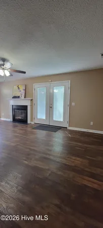 $1,400 | 105 Sunshine Lane, Unit A, Winterville, NC 28590