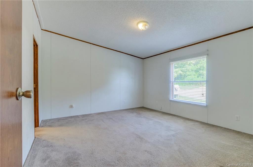 65 Harris Ridge Road Candler, NC 28715 - Photo 11 of 22 Gallery Image 11