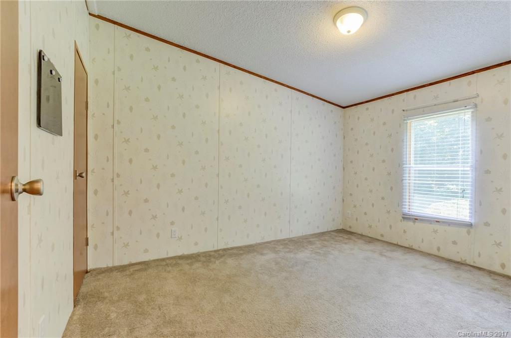 65 Harris Ridge Road Candler, NC 28715 - Photo 13 of 22 Gallery Image 13