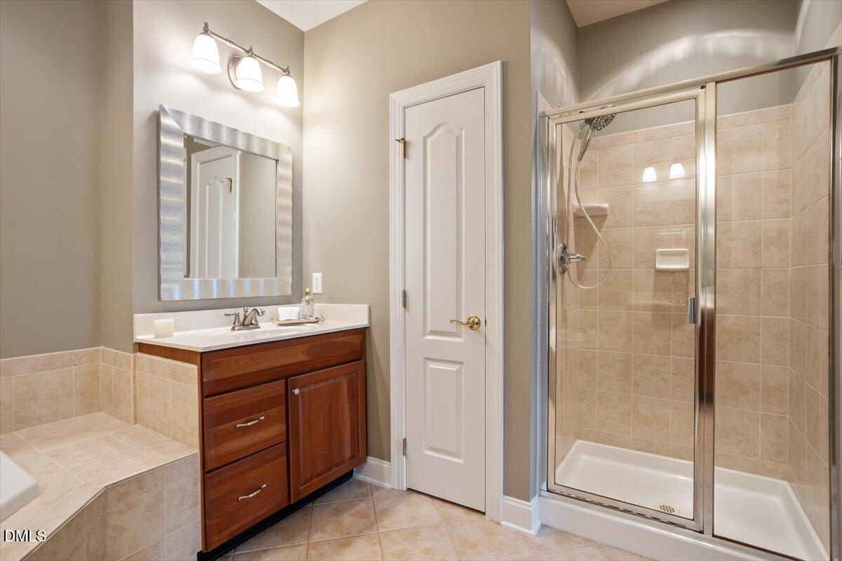 10916 Clovermill Circle Raleigh, NC 27617 - Photo 25 of 50