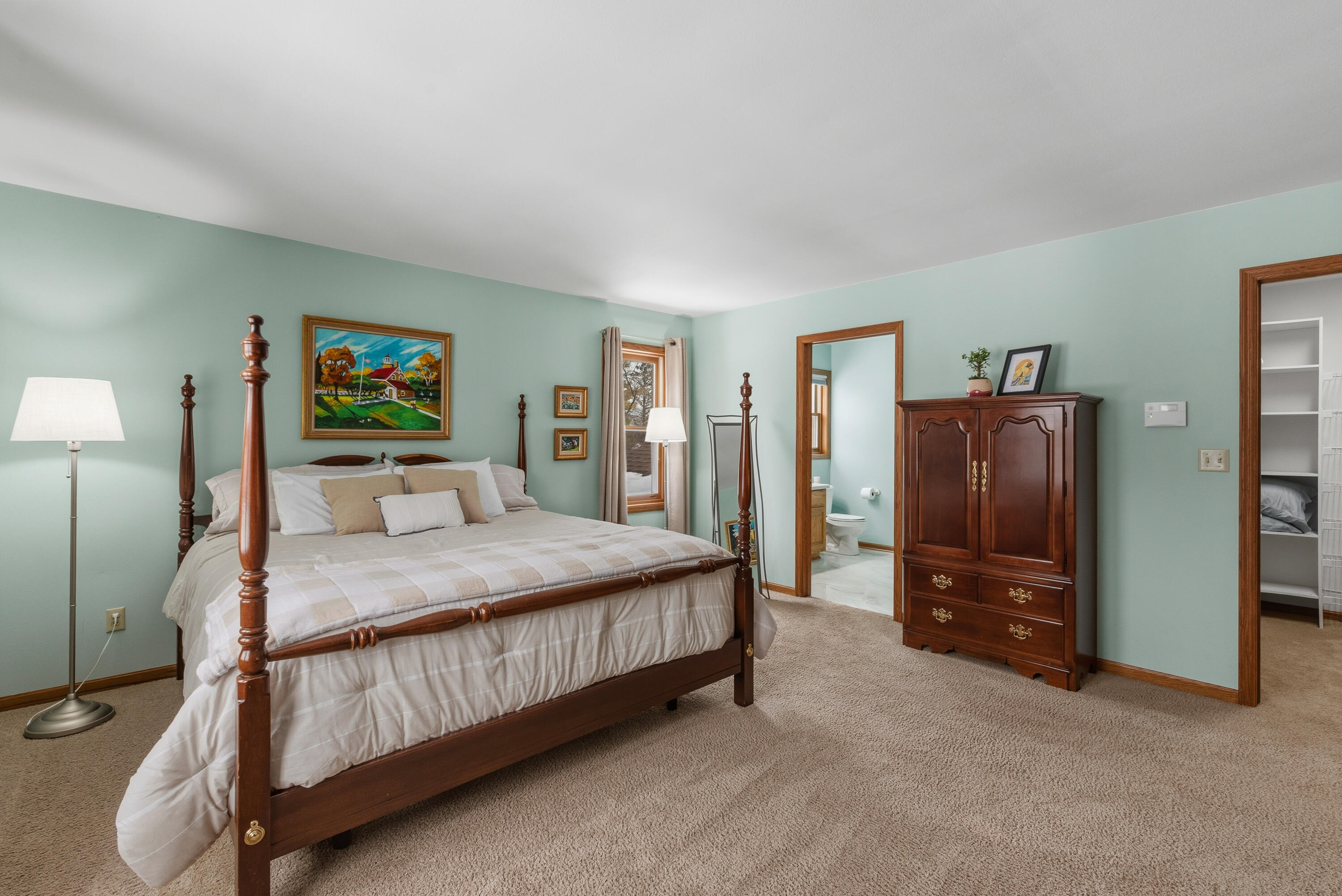 1414 West El Rancho Drive Mequon, WI 53092 - Photo 29 of 86 Primary Bedroom