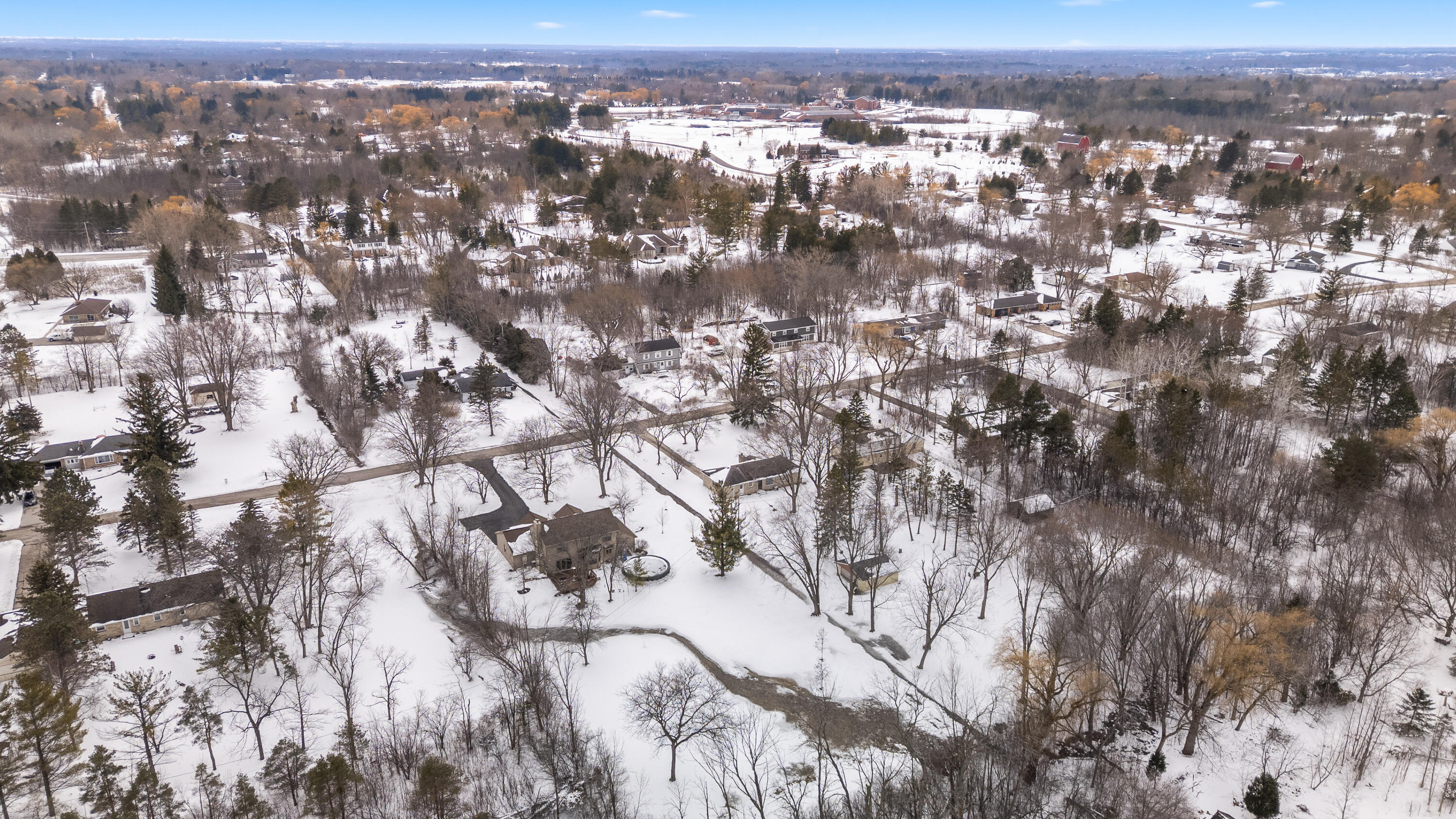 1414 West El Rancho Drive Mequon, WI 53092 - Photo 62 of 86 Aerial Photo