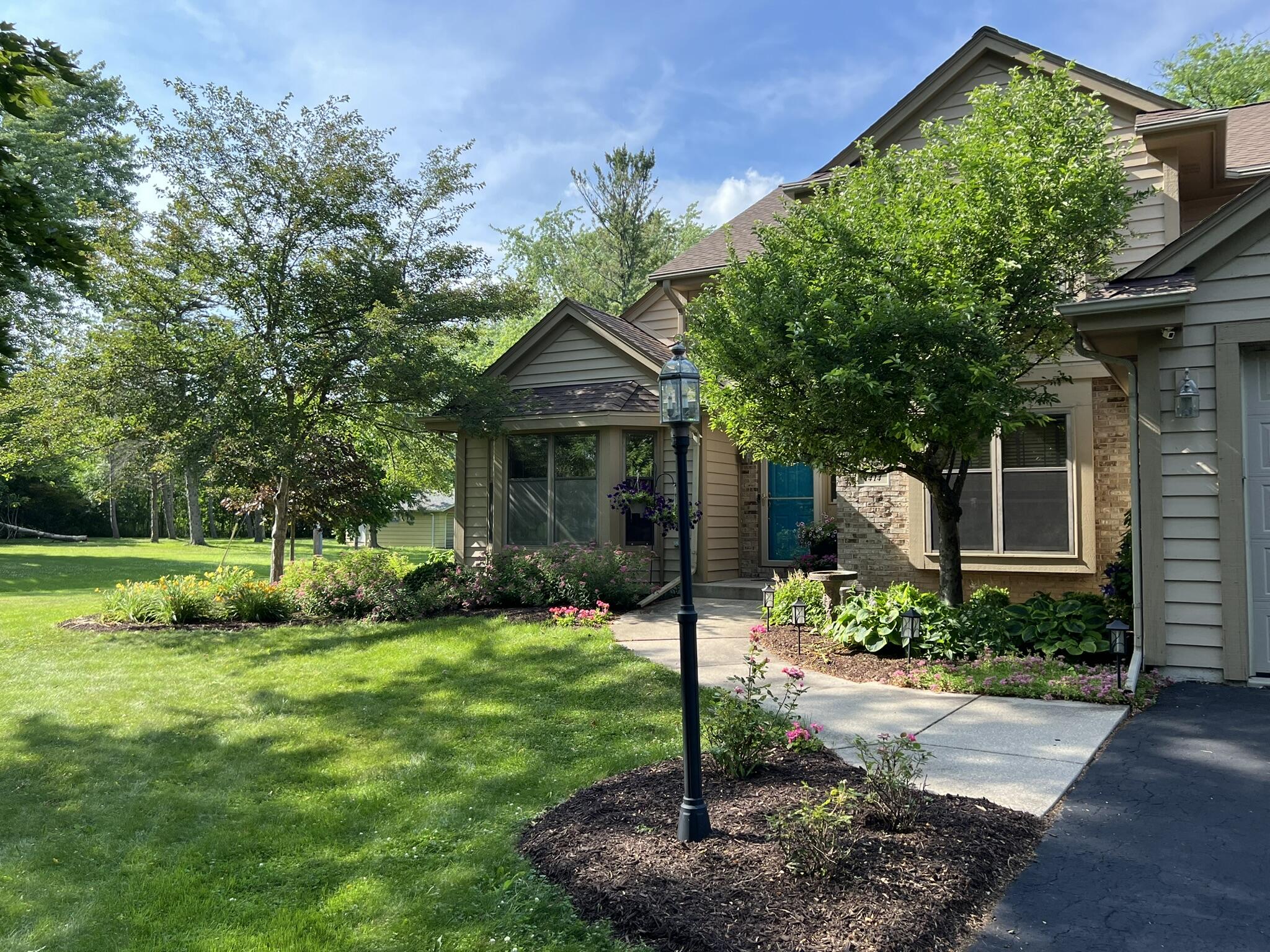 1414 West El Rancho Drive Mequon, WI 53092 - Photo 67 of 86 Seller's Summer Photo