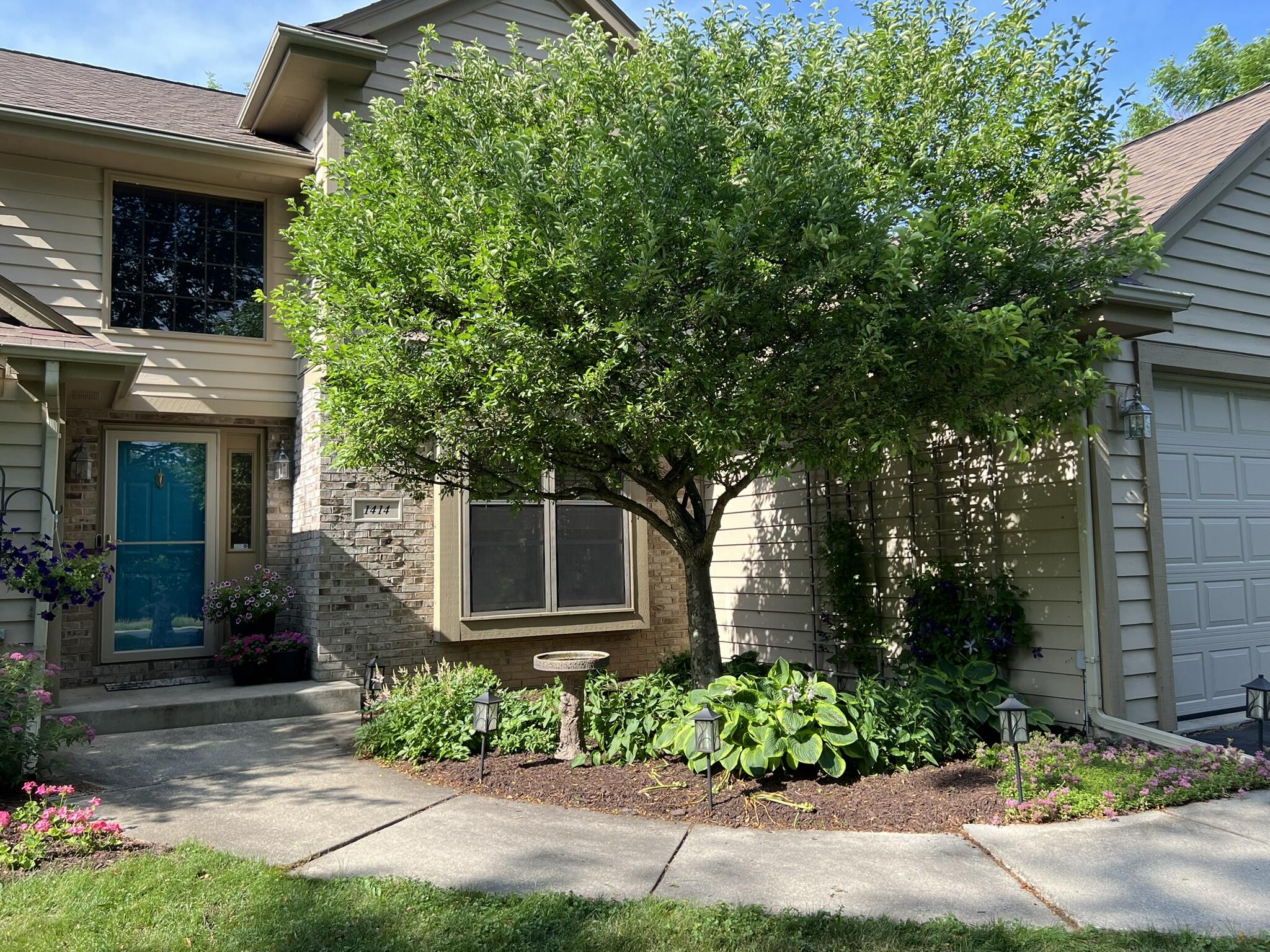 1414 West El Rancho Drive Mequon, WI 53092 - Photo 68 of 86 Seller's Summer Photo