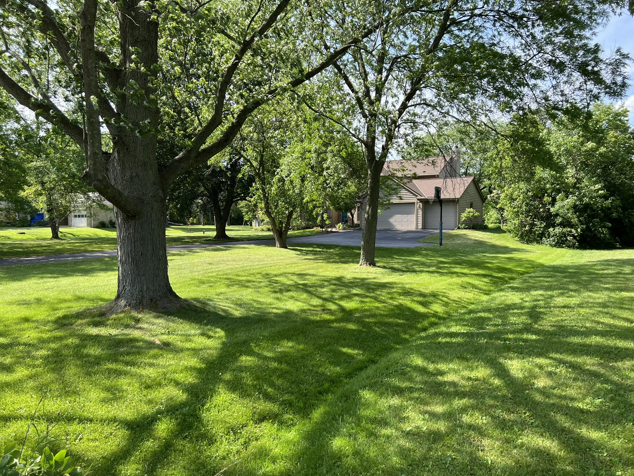 1414 West El Rancho Drive Mequon, WI 53092 - Photo 72 of 86 Seller's Summer Photo