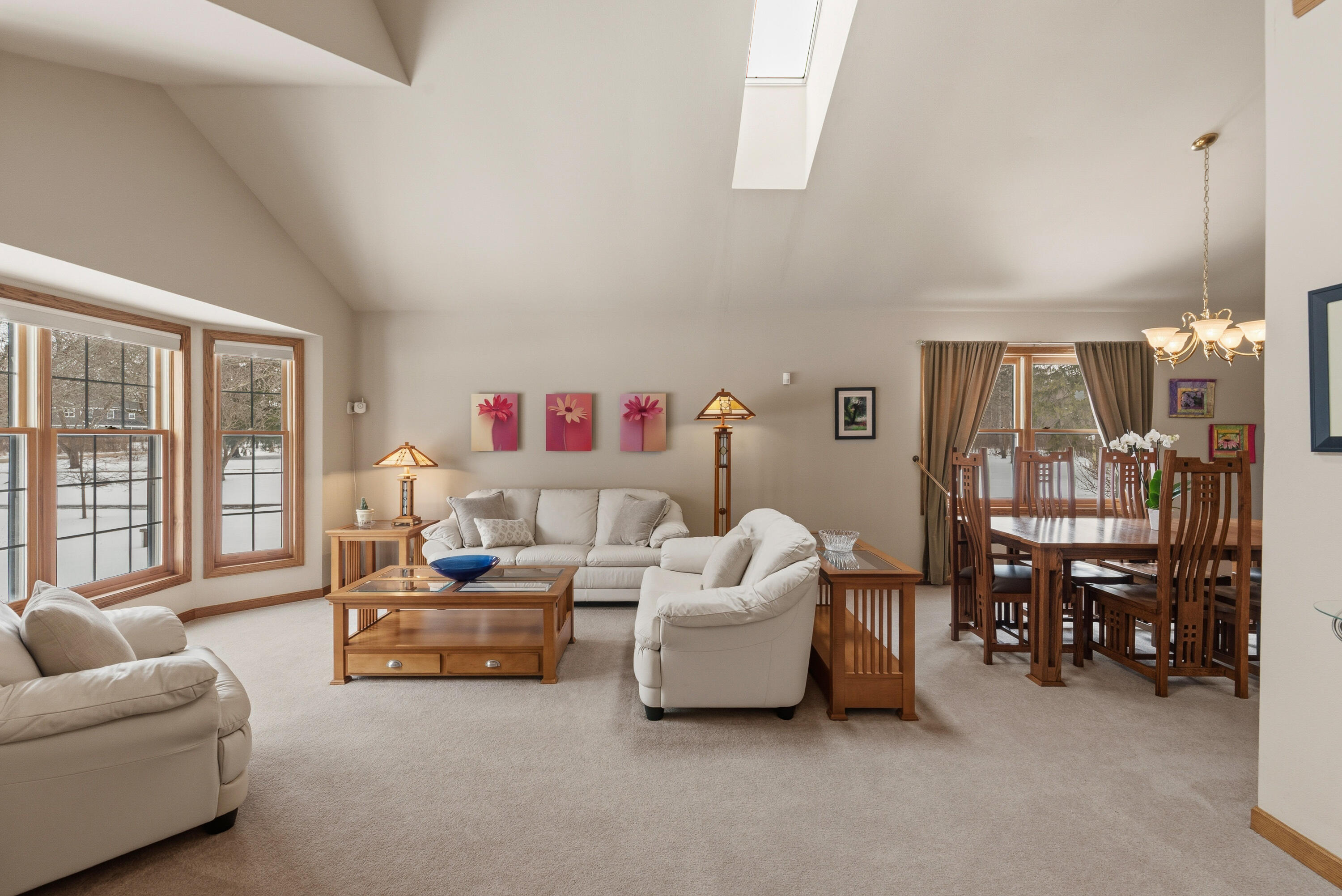 1414 West El Rancho Drive Mequon, WI 53092 - Photo 5 of 86 Open Concept