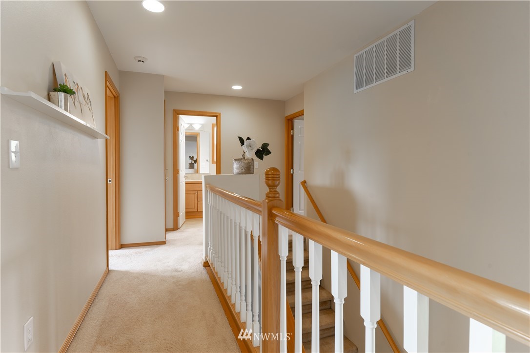 428 170th Place Southeast Bothell, WA 98012 - Photo 12 of 21