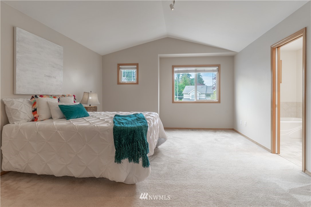 428 170th Place Southeast Bothell, WA 98012 - Photo 16 of 21