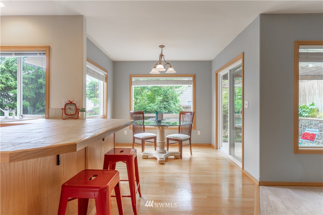 428 170th Place Southeast Bothell, WA 98012 - Photo 5 of 21