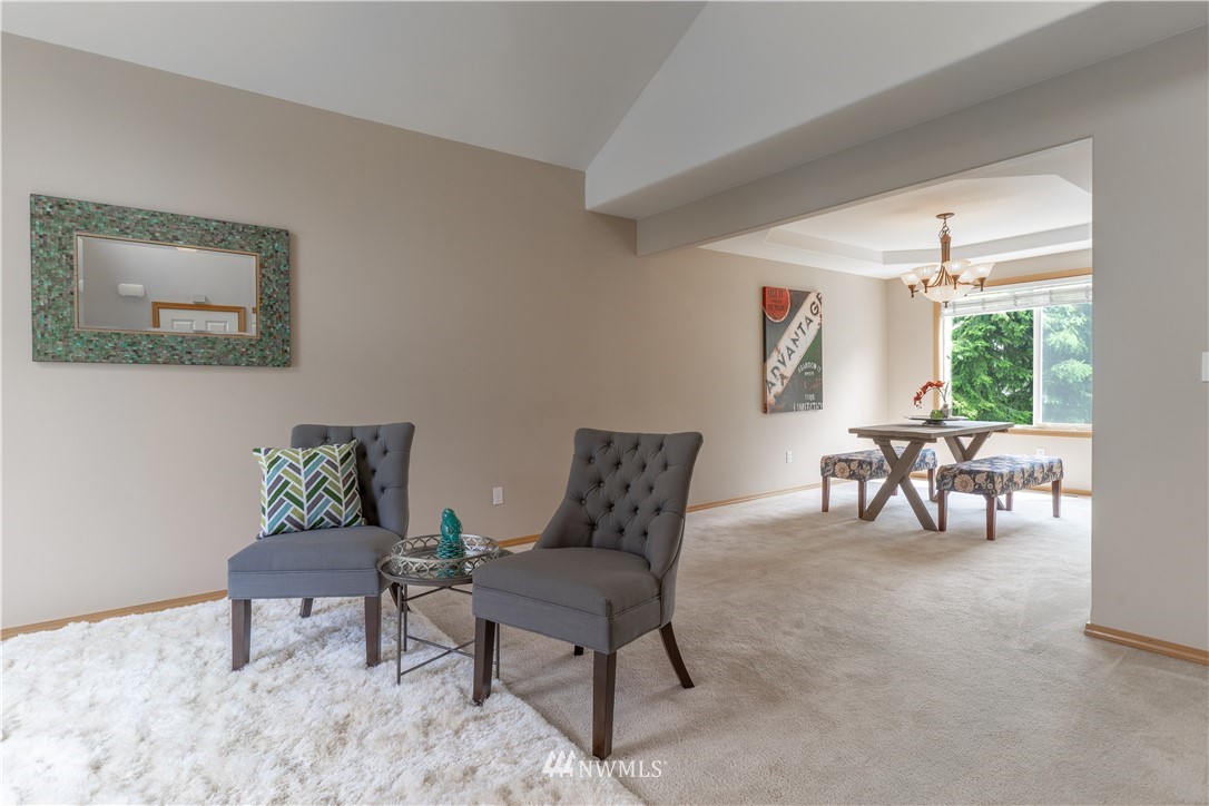 428 170th Place Southeast Bothell, WA 98012 - Photo 10 of 21