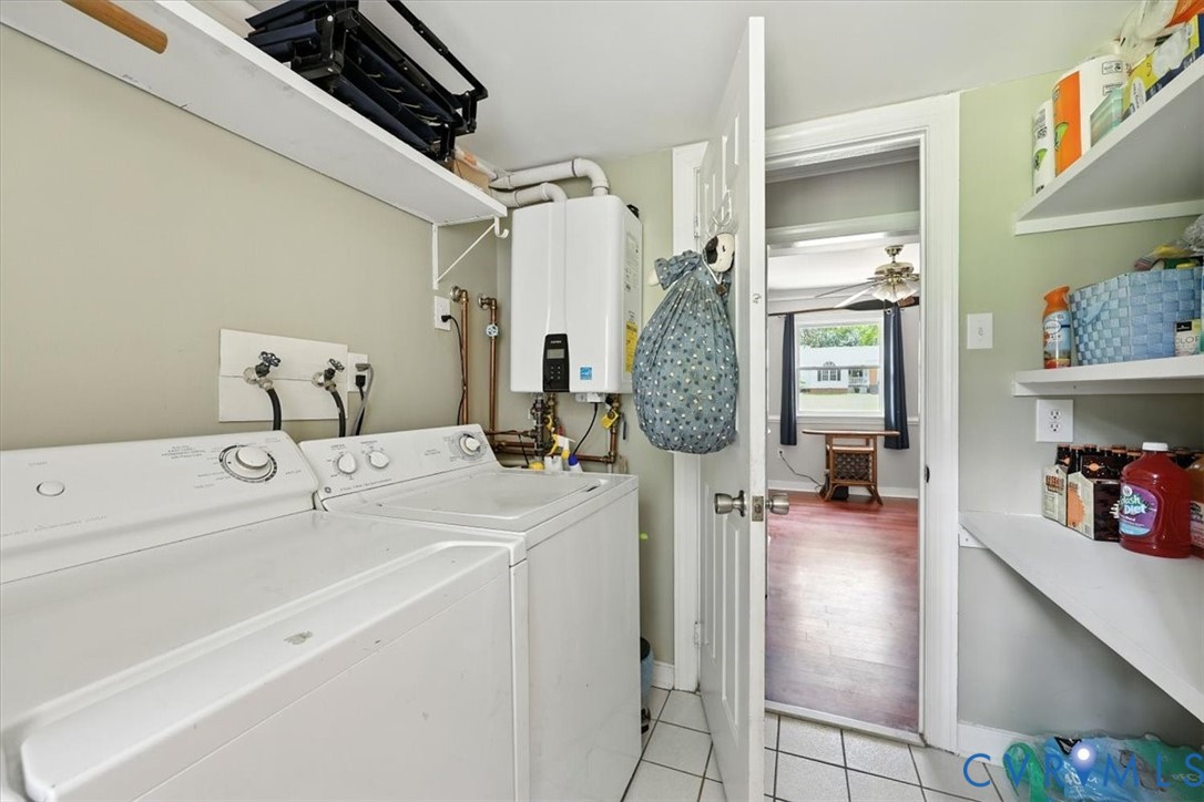 11310 Celtic Road Chesterfield, VA 23838 - Photo 21 of 21 a utility room with dryer and washer