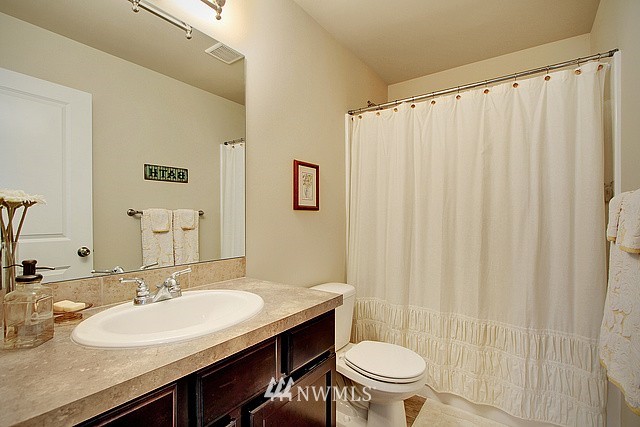 4525 147th Place Southeast Bothell, WA 98012 - Photo 16 of 21