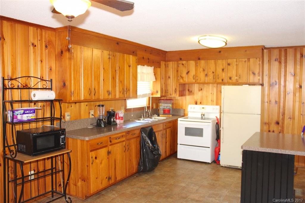 1167 Highway 221 Rutherfordton, NC 28139 - Photo 15 of 17