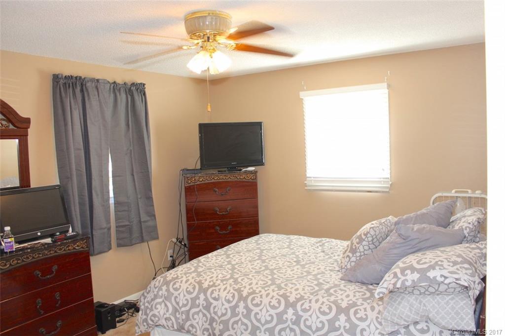 1167 Highway 221 Rutherfordton, NC 28139 - Photo 10 of 17