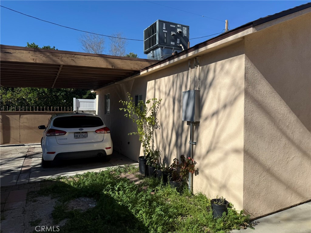 7053 Lindley Avenue Reseda, CA 91335 - Photo 6 of 6