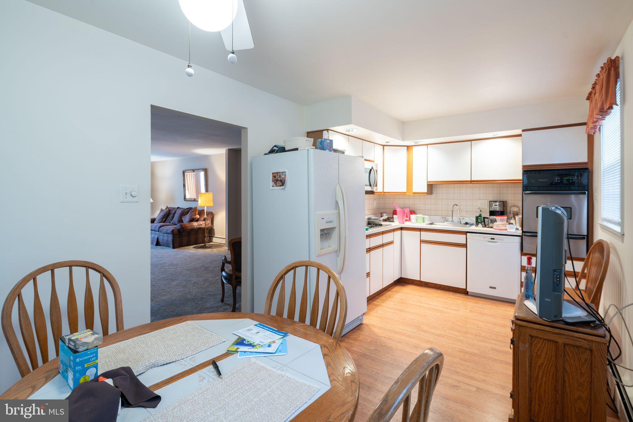 9929 South Canterbury Road Philadelphia, PA 19114 - Photo 11 of 34 Gallery Image 11