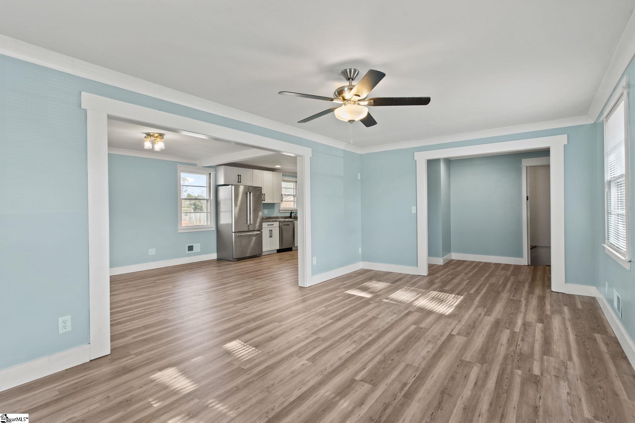 211 Bartlett Street Mauldin, SC 29662 - Photo 7 of 27