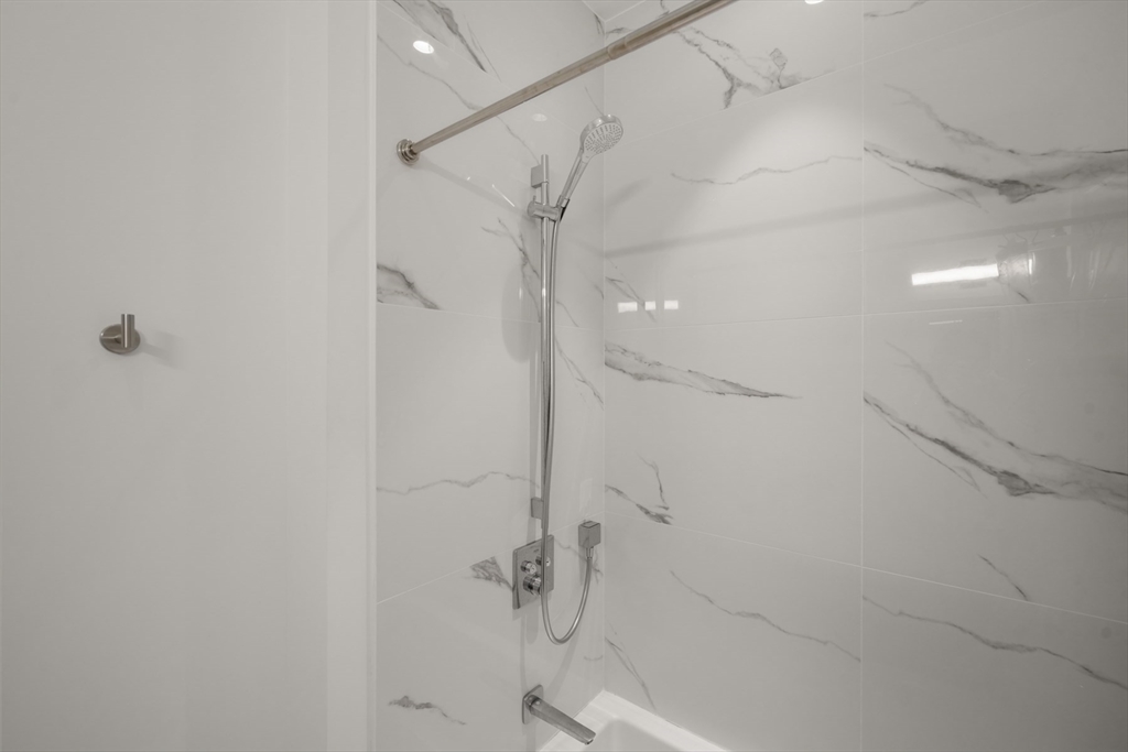 8 Leverett Street, Unit 3 Brookline, MA 02445 - Photo 20 of 31