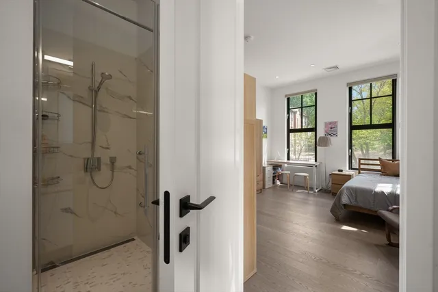 $1,299,000 | 8 Leverett Street, Unit 3, Brookline, MA 02445