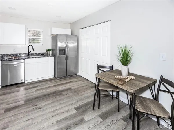 $134,900 | 201 Pine Ridge Drive, Godfrey, IL 62035