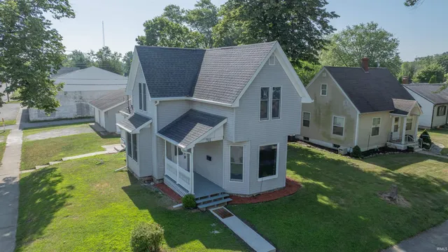 $219,000 | 701 South Bluff Street, Monticello, IN 47960