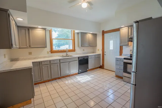 $219,000 | 701 South Bluff Street, Monticello, IN 47960