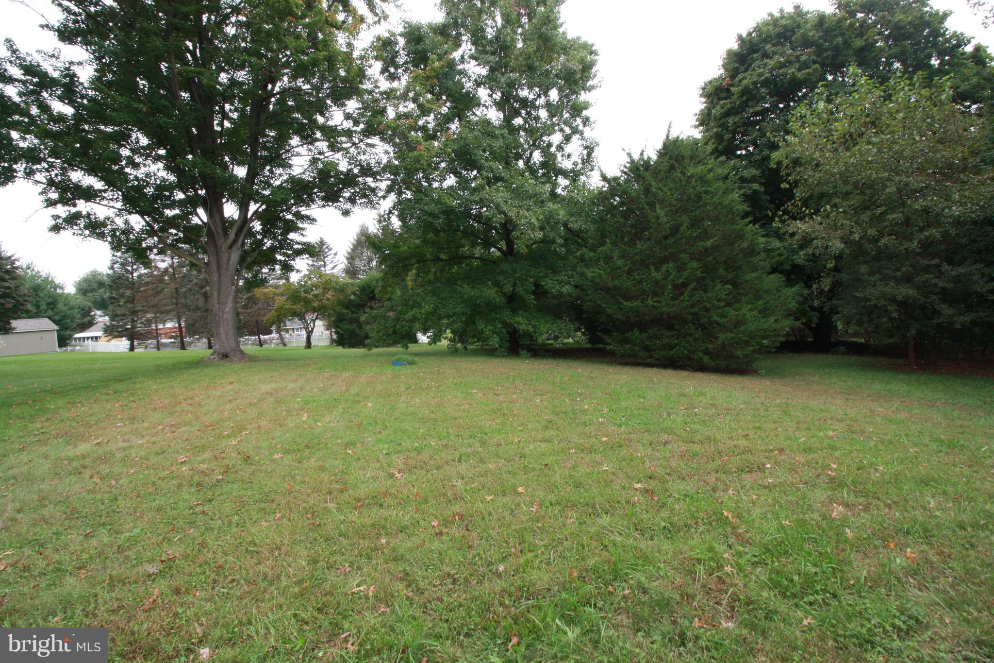 2471 Warwick Road York, PA 17408 - Photo 19 of 19 Gallery Image 19