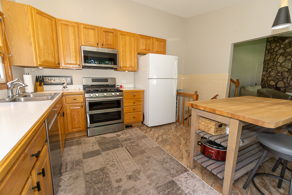 508 North Addison Road Villa Park, IL 60181 - Photo 8 of 22