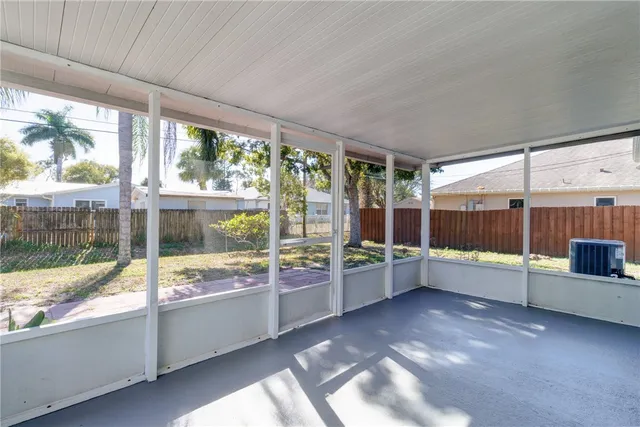 $2,000 | 675 Forster Avenue, Sebastian, FL 32958