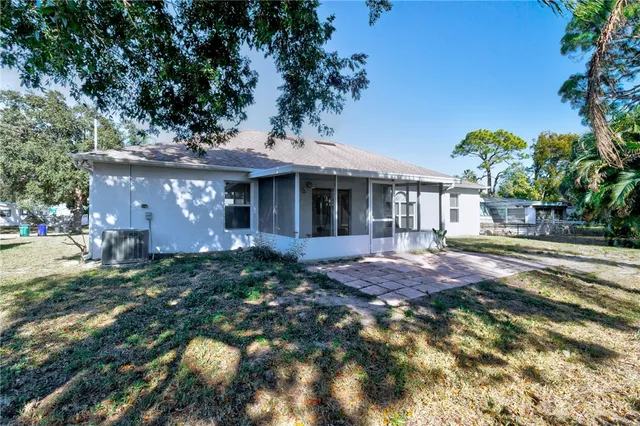 $2,000 | 675 Forster Avenue, Sebastian, FL 32958