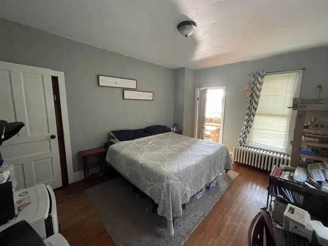 $128,900 | 300 North Holcomb Avenue, Milledgeville, IL 61051