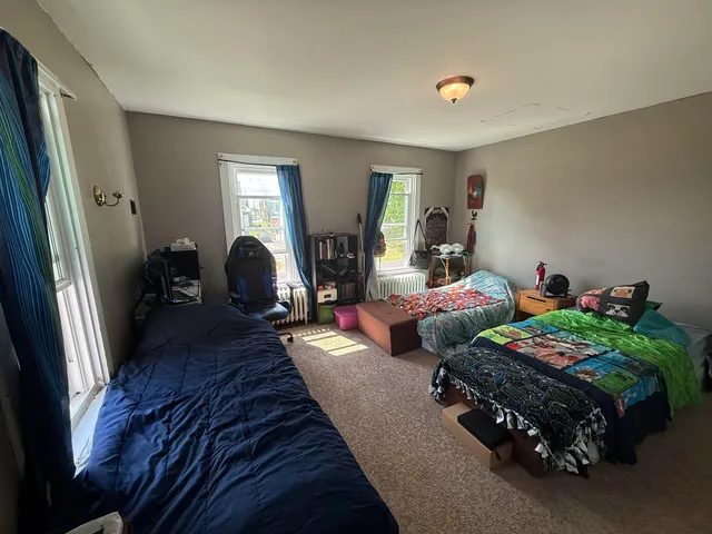 $128,900 | 300 North Holcomb Avenue, Milledgeville, IL 61051